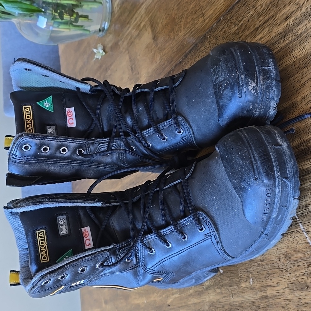 Dakota T-Max Insulation Metatarsal Safety toe boots size 12 🇨🇦